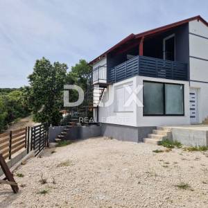 ISTRA, KRNICA - Samostojeća kuća 200m od mora