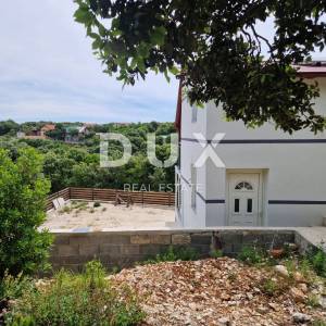 ISTRA, KRNICA - Samostojeća kuća 200m od mora