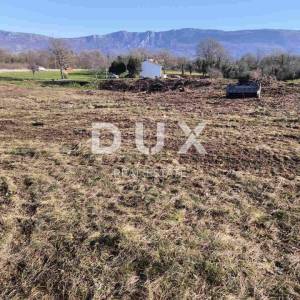  ISTRA, KRŠAN  Građevinsko zemljište za 20 vila s bazenom - INVESTICIJA!!