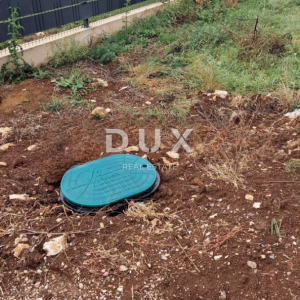 ISTRA, KRŠAN - Građevinsko zemljište s dozvolom za prekrasnu katnicu