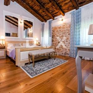 ISTRA, KRŠAN - Rustikalna vila na prekrasnom imanju