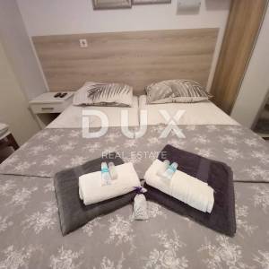 ISTRA, LABIN - Atraktivna apartmanska kuća s bazenom