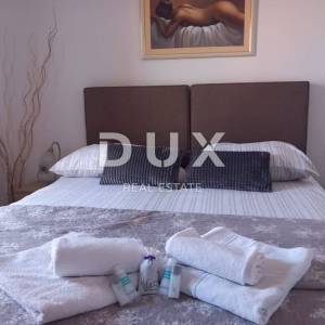 ISTRA, LABIN - Atraktivna apartmanska kuća s bazenom