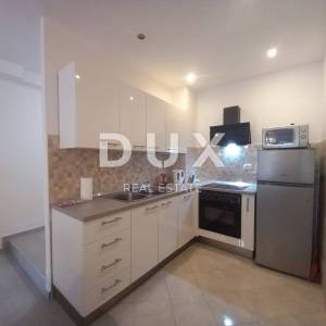 ISTRA, LABIN - Atraktivna apartmanska kuća s bazenom