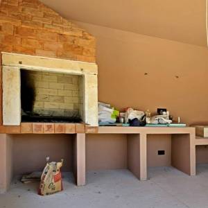 ISTRA, LABIN - Besprijekorna kamena kuća s bazenom