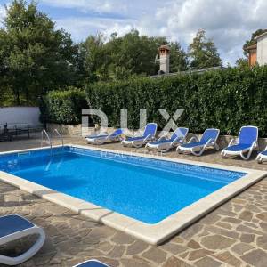 ISTRA, LABIN - Dvije kuće s pripadajućim bazenima