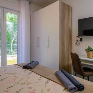 ISTRA, LABIN - Elegantna novogradnja s bazenom