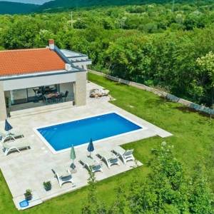 ISTRA, LABIN - Elegantna novogradnja s bazenom
