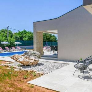 ISTRA, LABIN - Elegantna novogradnja s bazenom