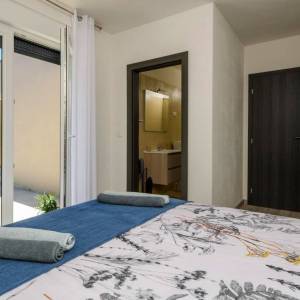ISTRA, LABIN - Elegantna novogradnja s bazenom