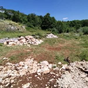 ISTRA- LABIN- Građevinsko zemljište 674 m2 okolica!