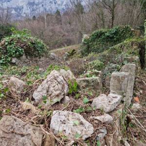 ISTRA, LABIN - Građevinsko zemljište s ruševnom starinom