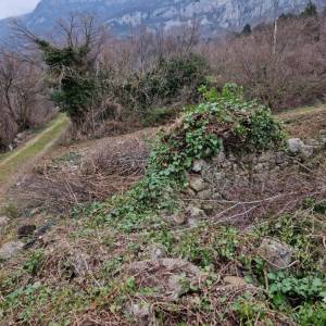 ISTRA, LABIN - Građevinsko zemljište s ruševnom starinom