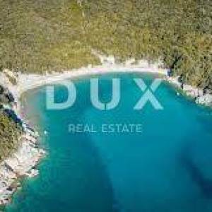 ISTRA, LABIN - Građevinsko zemljište 1325 m² za vilu, stambenu zgradu - stanove, obiteljsku kuću