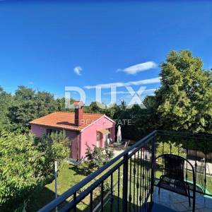 ISTRA, LABIN - Kuća s bazenom u predgrađu