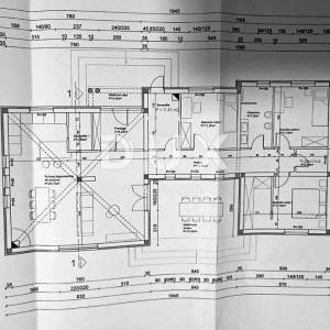 ISTRA, LABIN - Kuća s neodoljivo prostranom okućnicom