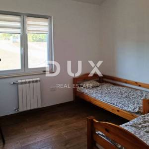 ISTRA, LABIN - Kuća s neodoljivo prostranom okućnicom
