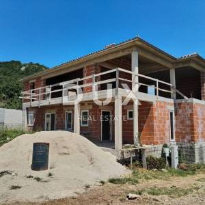ISTRA- LABIN- Kuća u roh bau fazi!
