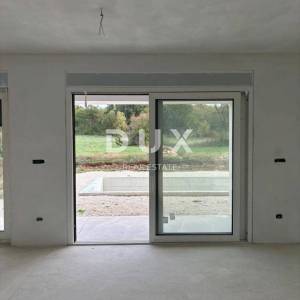 ISTRA, LABIN - Kvalitetna moderna dvojnica na izrazito mirnoj lokaciji!