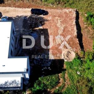 ISTRA, LABIN - Moderno dizajnirana kuća s bazenom