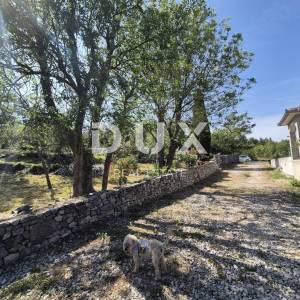 ISTRA, LABIN - Neponovljiva mediteranska kuća na potpunoj osami, s pogledom koji ostavlja bez daha
