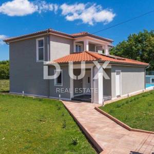 ISTRA, LABIN - Nova vila s bazenom i uređenom okućnicom