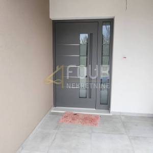 Istra, Labin, novogradnja, prizemnica 137m2