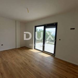 ISTRA, LABIN - Novogradnja! Vila s bazenom nadomak grada