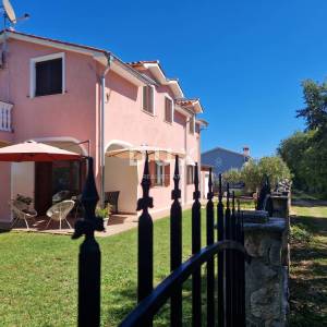 ISTRA, LABIN - Obiteljska kuća