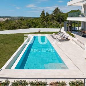 ISTRA, LABIN (OKOLICA) - Jedinstvena novogradnja s očaravajućim pogledom na more