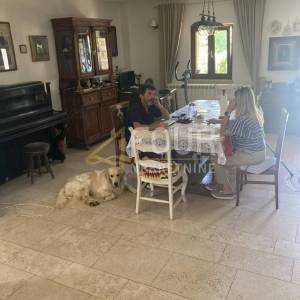 Istra, Labin - okolica, kuća s bazenom, garažom i dodatnim objektom