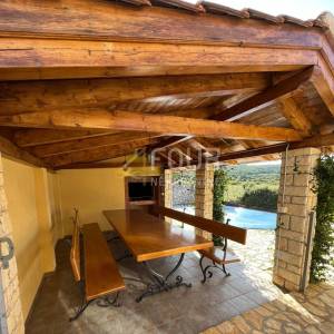 Istra, Labin - okolica, novogradnja, samostojeća kuća s bazenom