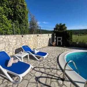 Istra, Labin - okolica, novogradnja, samostojeća kuća s bazenom