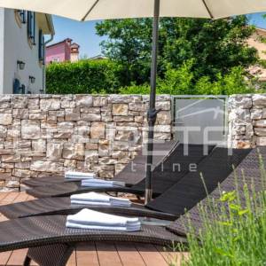 Istra, Labin - okolica, prekrasna istarska vila sa grijanim bazenom