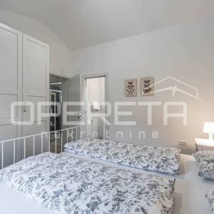 Istra, Labin - okolica, prekrasna istarska vila sa grijanim bazenom