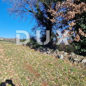Istra, Labin, Pićan - Potpuna osama i prekrasan pogled!! Građevinsko zemljište 750m2 i poljoprivredno 692 m2