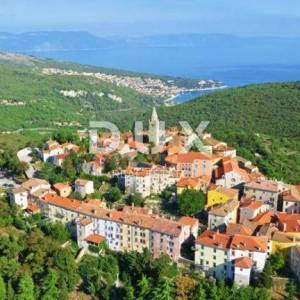 ISTRA, LABIN - Prekrasan stan s pogledom na more