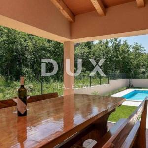 ISTRA, LABIN - Prekrasna vila s bazenom 205 m2