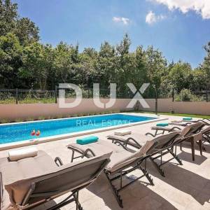 ISTRA, LABIN - Prekrasna vila s bazenom 205 m2