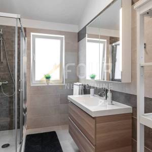 Istra, Labin, prekrasna vila, prizemnica s bazenom
