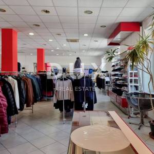 ISTRA, LABIN - Prostran poslovni prostor na frekventnoj lokaciji
