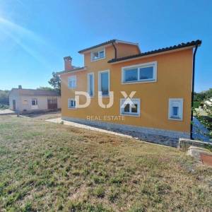 ISTRA, LABIN - Samostojeća kuća na rubu naselja