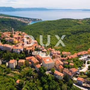 ISTRA, LABIN - Stan u Starom gradu Labinu