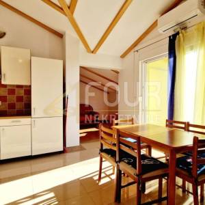 Istra, Ližnjan, 92.53m2, 2s+db+galerija, lođa, pogled na more