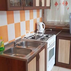 ISTRA, LIŽNJAN - Kuća sa tri stana