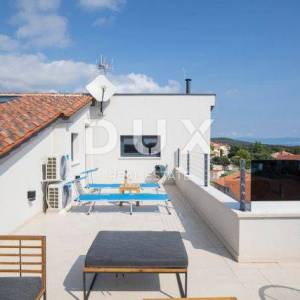 ISTRA, LIŽNJAN- Luksuzni penthouse s pogledom na more!