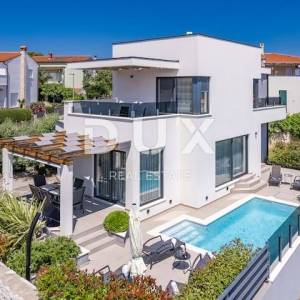 ISTRA, LIŽNJAN - Moderna vila s bazenom i panoramskim pogledom na more, svega 500m od plaža 