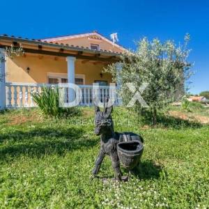 ISTRA, LIŽNJAN - Prizemnica s uređenom okućnicom