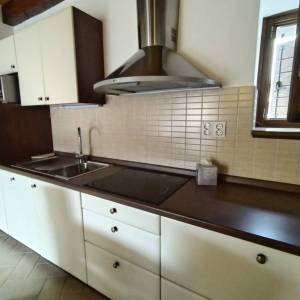 ISTRA, LIŽNJAN - Renoviran stan u centru sa parkirnim mjestom!