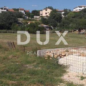 ISTRA, LOBORIKA - Građevinsko zemljište na odličnoj lokaciji